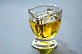 Olive oil for purslane salad dressing